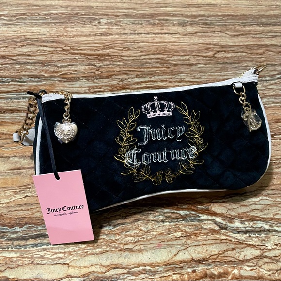 Juicy Couture - Picture 1 of 12